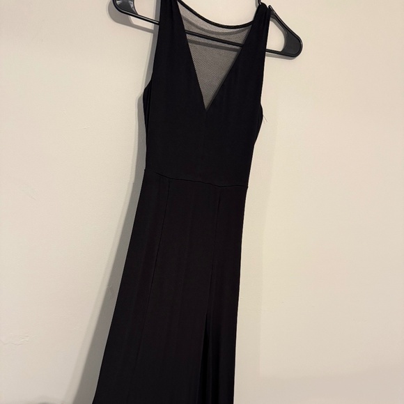 AQUA Black Maxi Dress Long High Slit w/Vneck Detail - XS - Picture 2 of 6